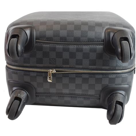 louis vuitton kleiner koffer|Rolling Luggage .